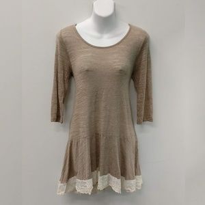 UMGEE 3/4 sleeve Tunic top with lace